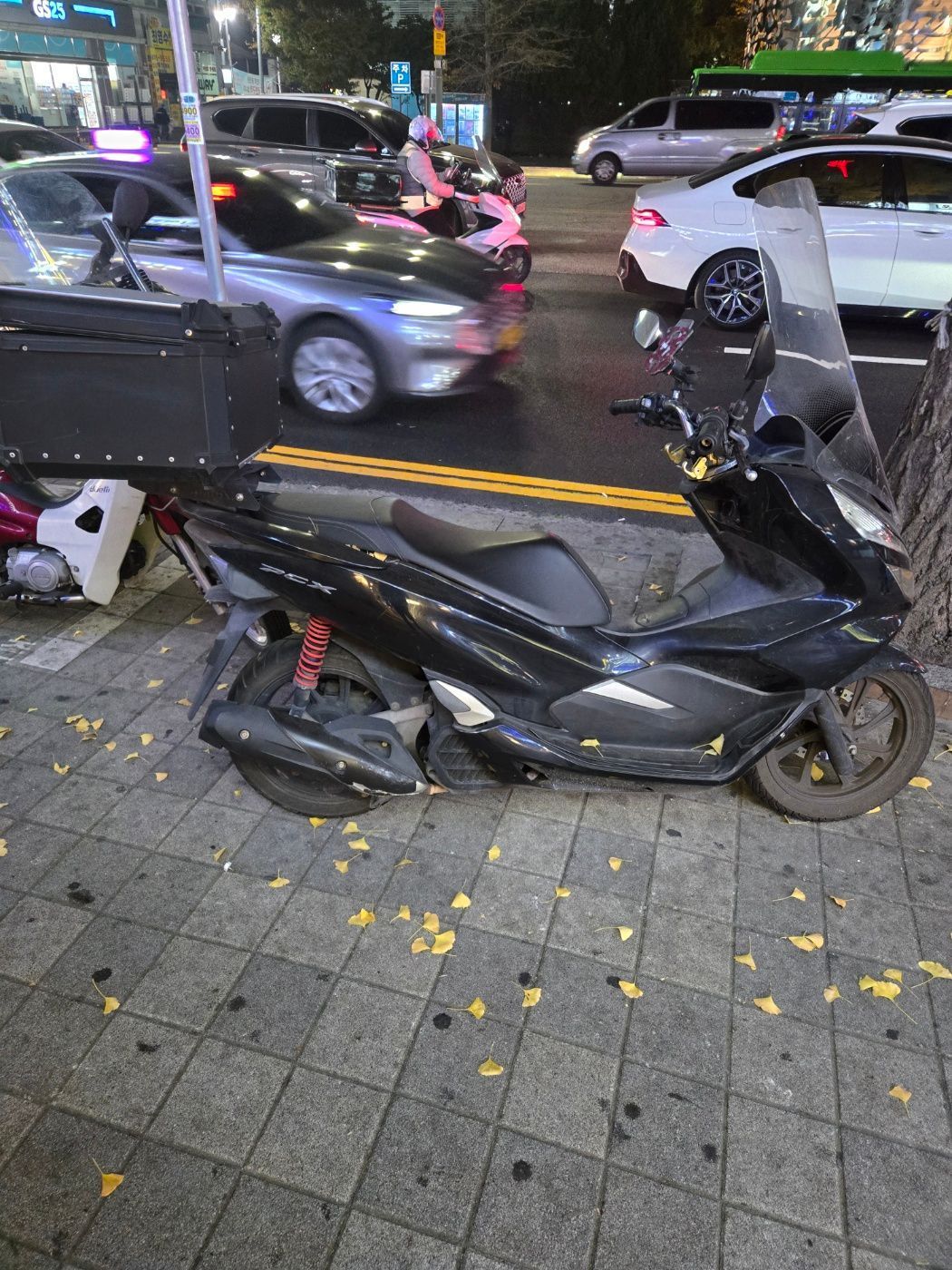 혼다 PCX 125 5