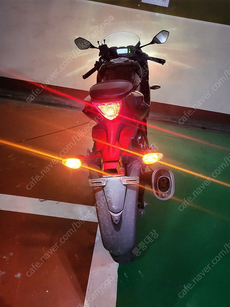 스즈키 GSX R 125 ABS 4