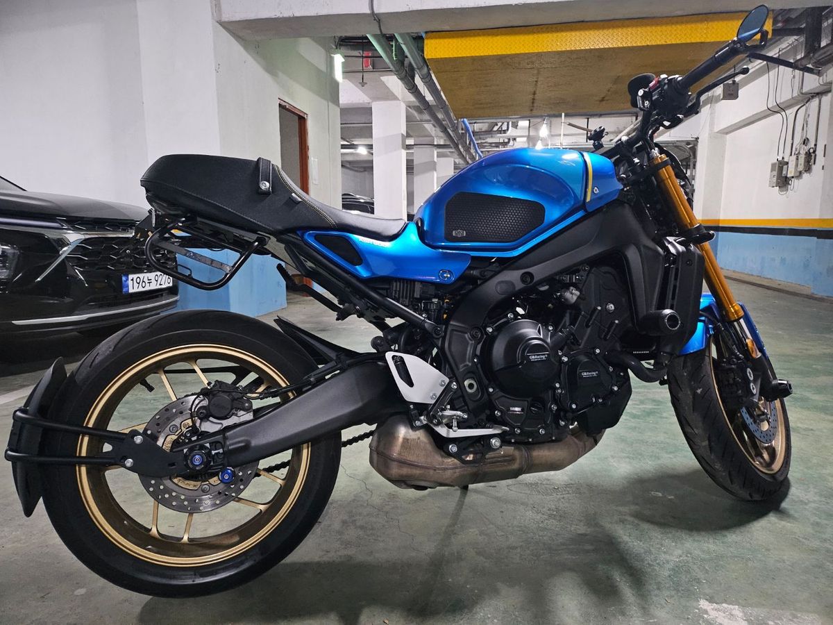 야마하 XSR 900 thumb 2