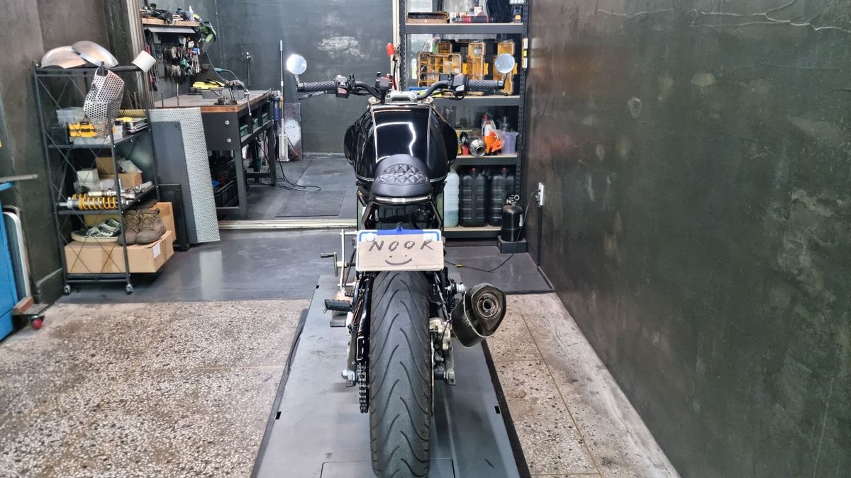 BMW G 310 R main