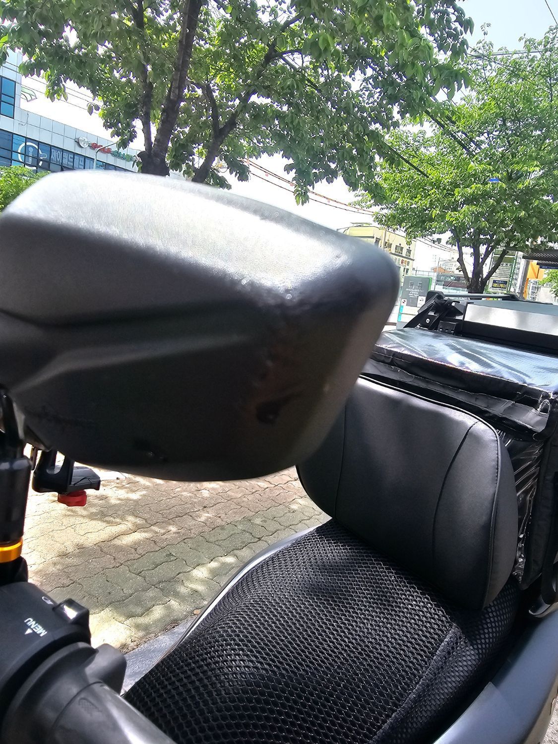 야마하 NMAX 125 9