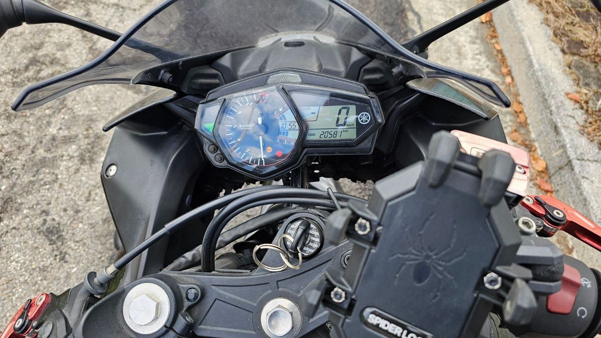야마하 YZF R3 4