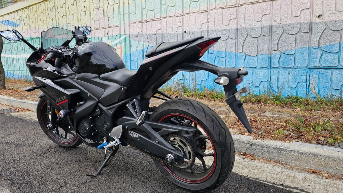 야마하 YZF R3 5