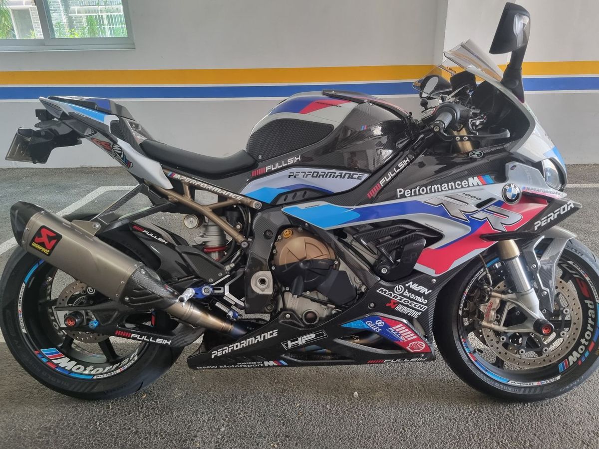 BMW S 1000 RR main