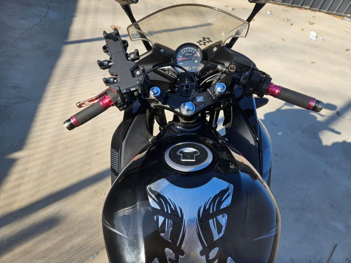 혼다 CBR 125 R 9