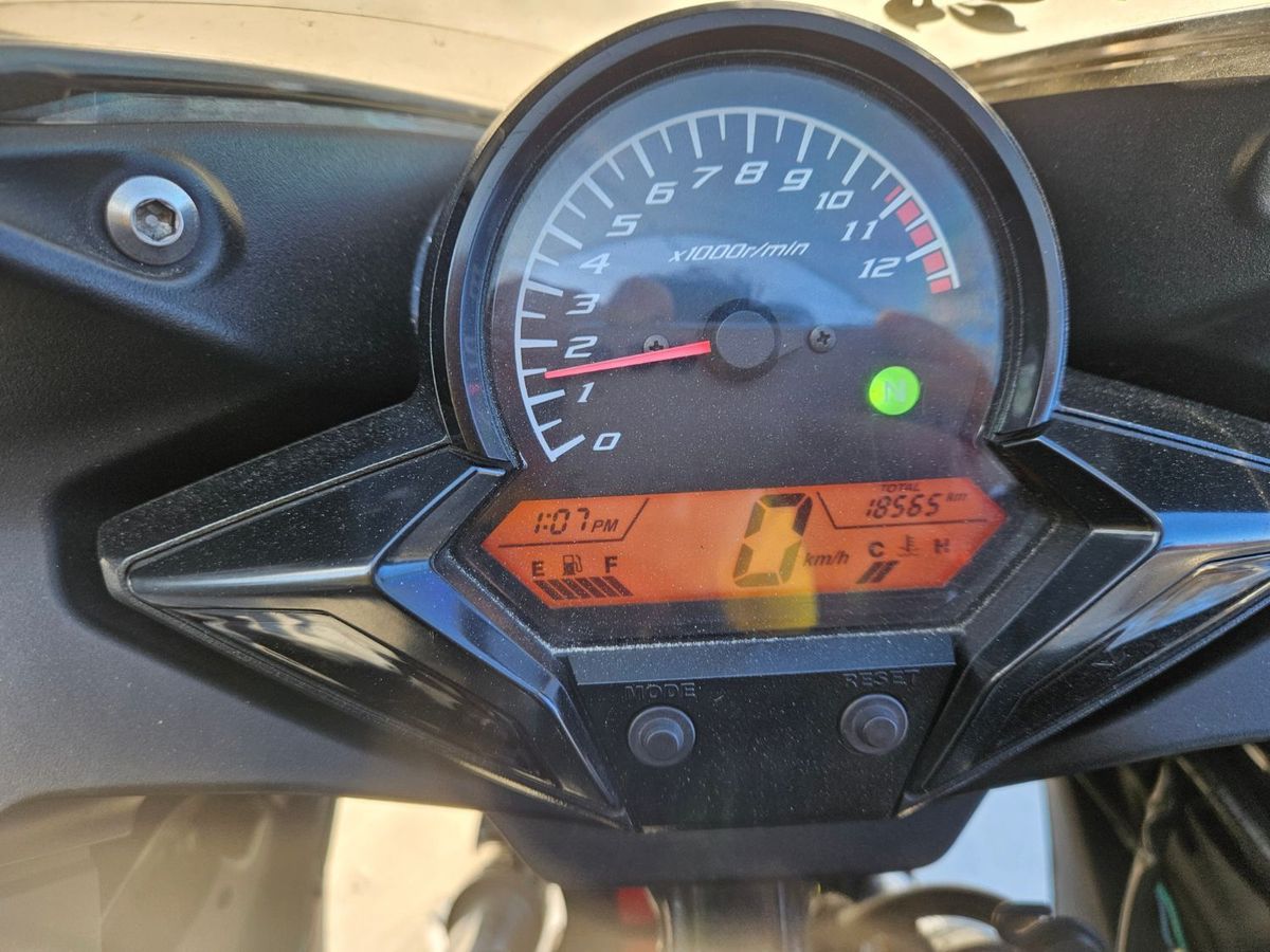 혼다 CBR 125 R 10