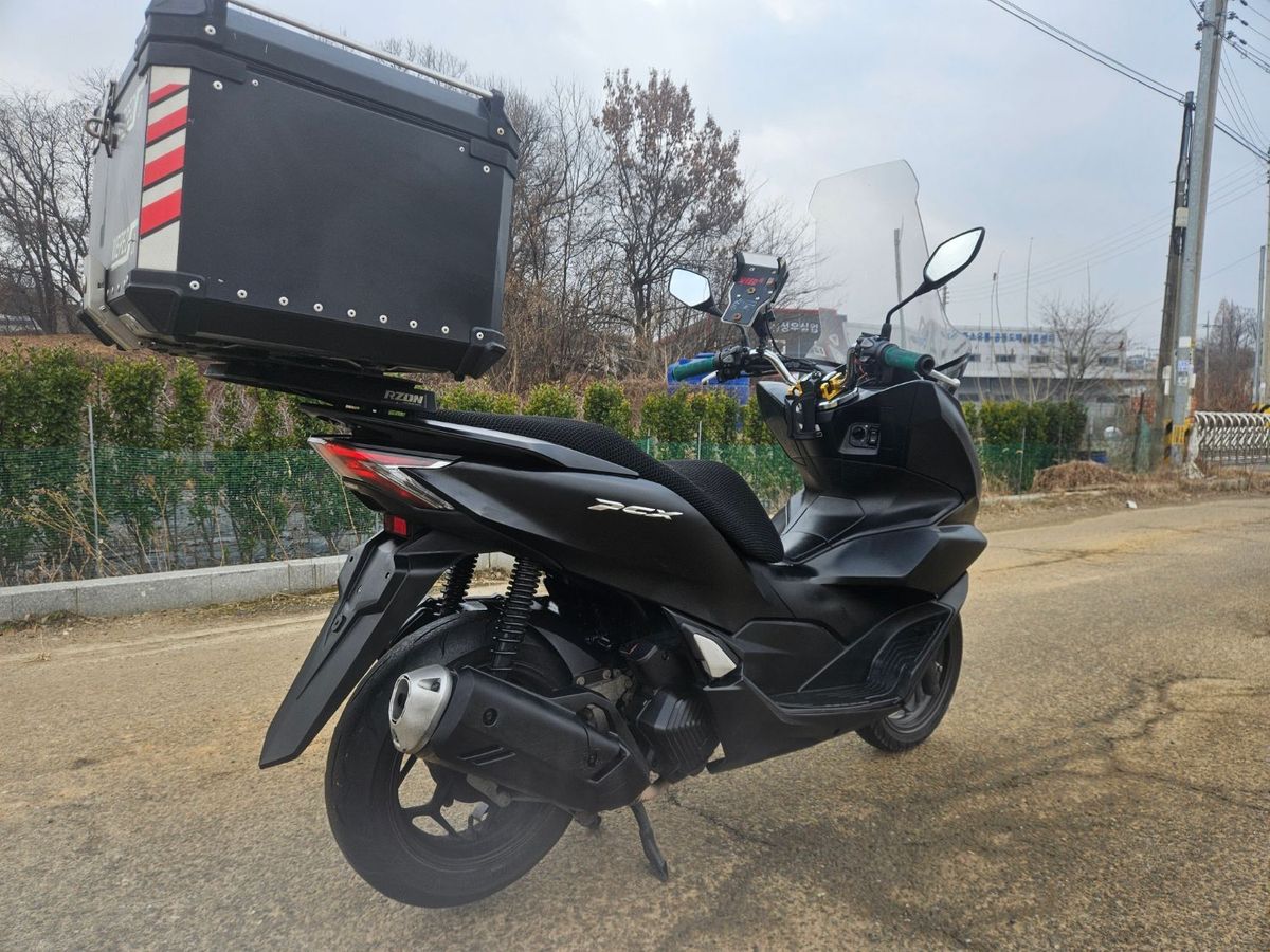 혼다 PCX 125 6