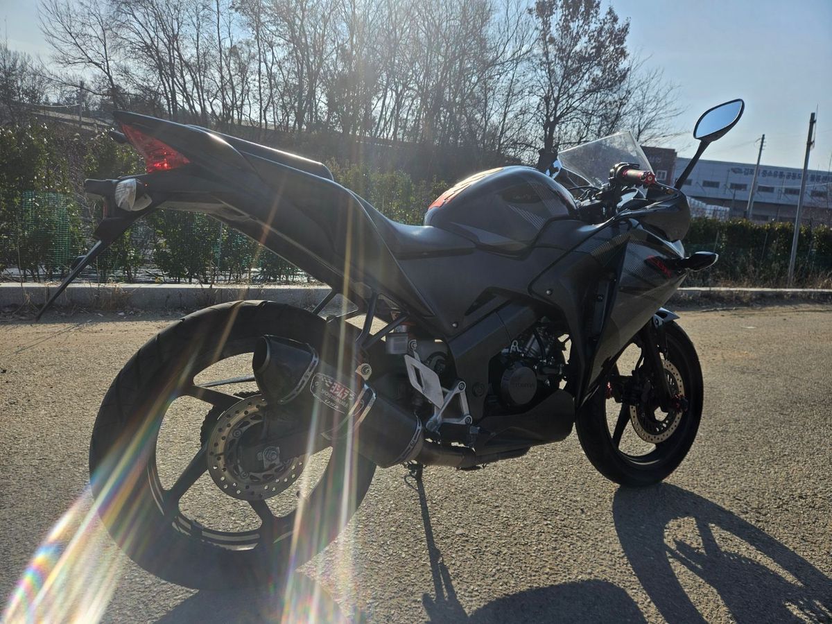 혼다 CBR 125 R 5