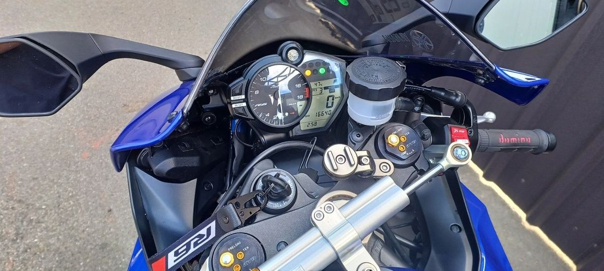 야마하 YZF R6 4