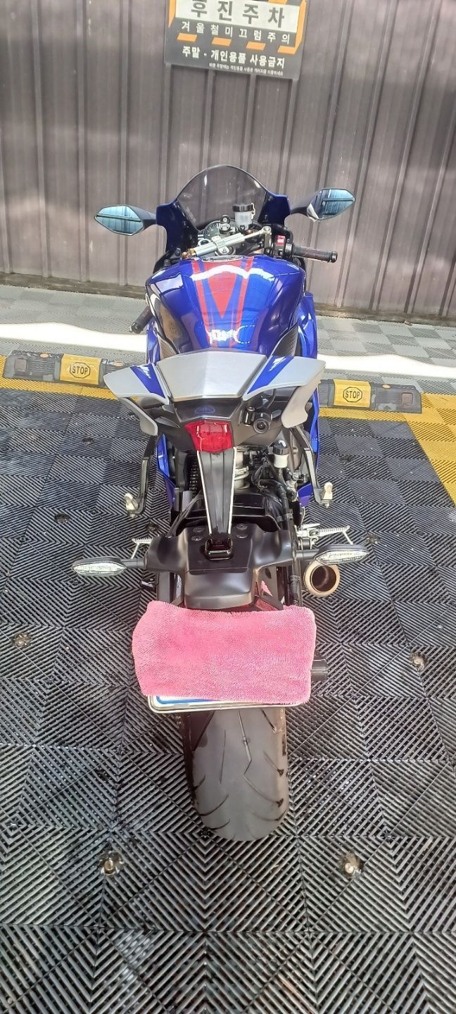 야마하 YZF R6 5