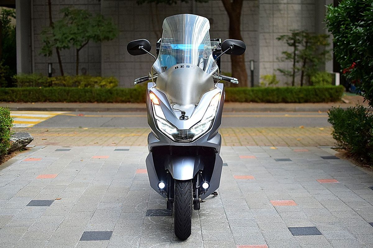 혼다 PCX 125 6