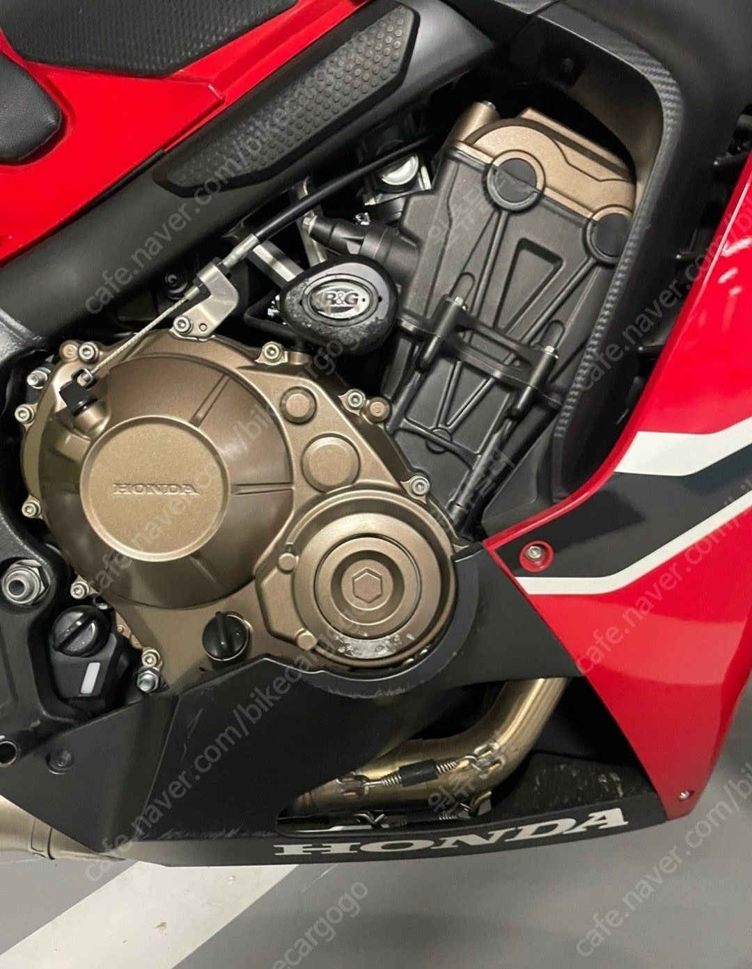 혼다 CBR 650 F 8