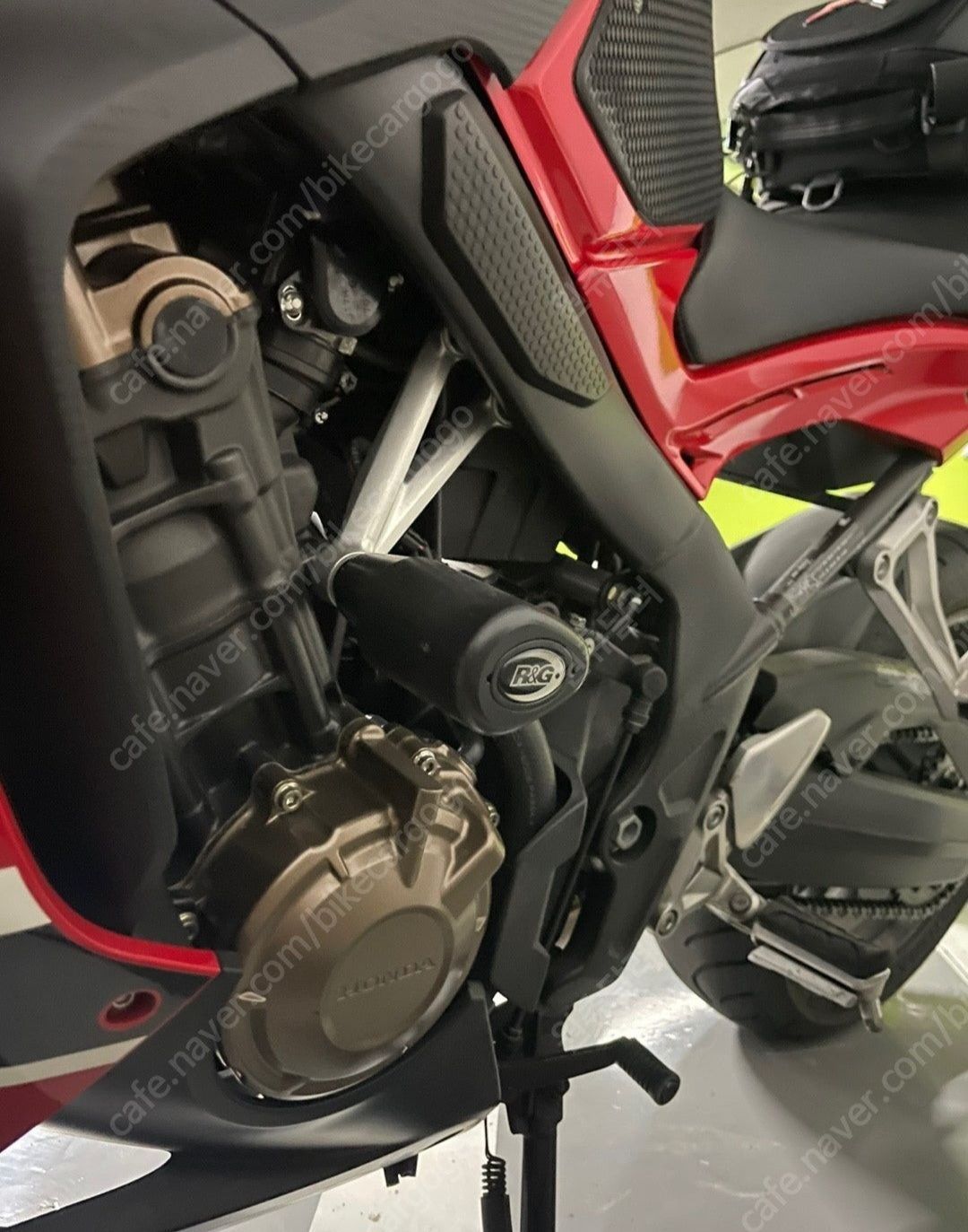 혼다 CBR 650 F 9
