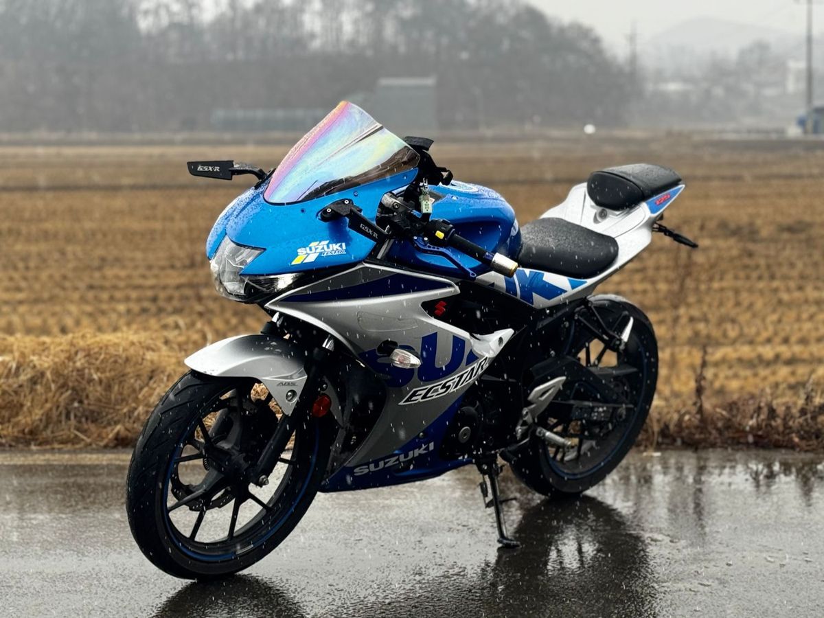 스즈키 GSX R 125 ABS 4
