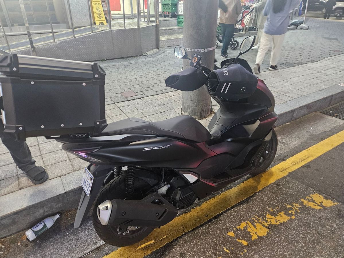 혼다 PCX 125 thumb 2
