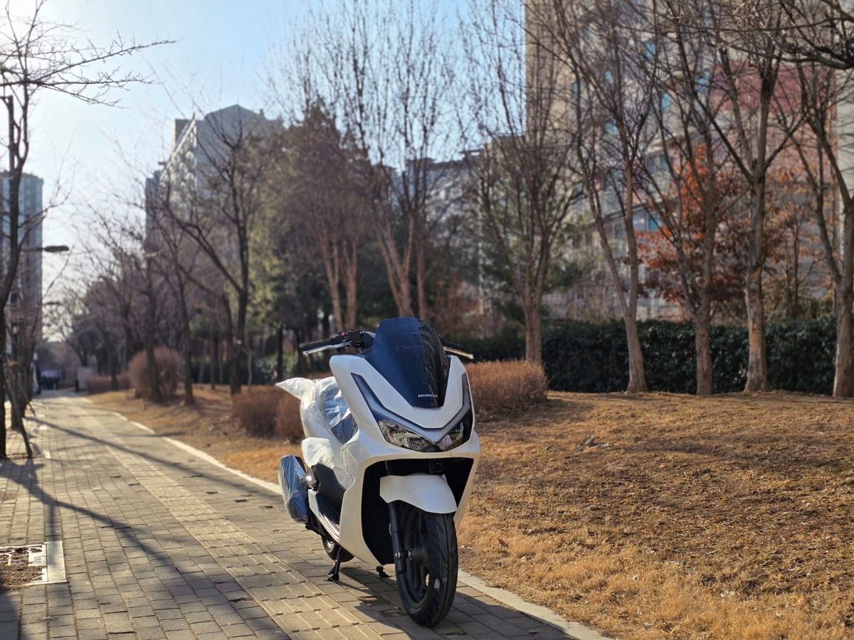혼다 PCX 125 more