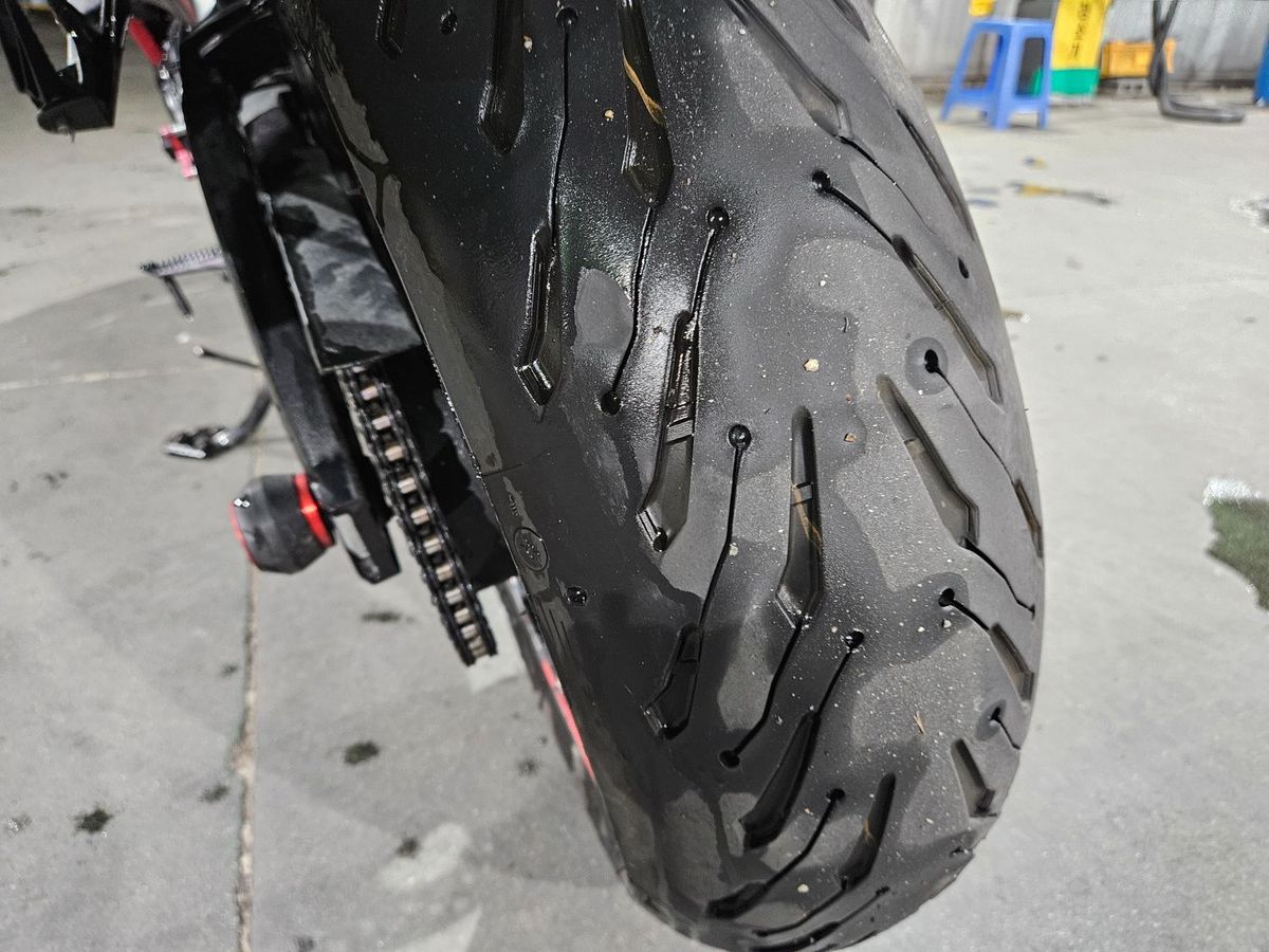 스즈키 GSX S 1000 F 7