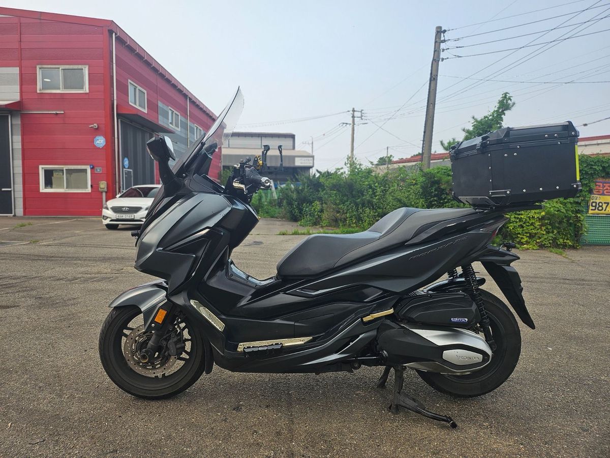 혼다 포르자 350 7