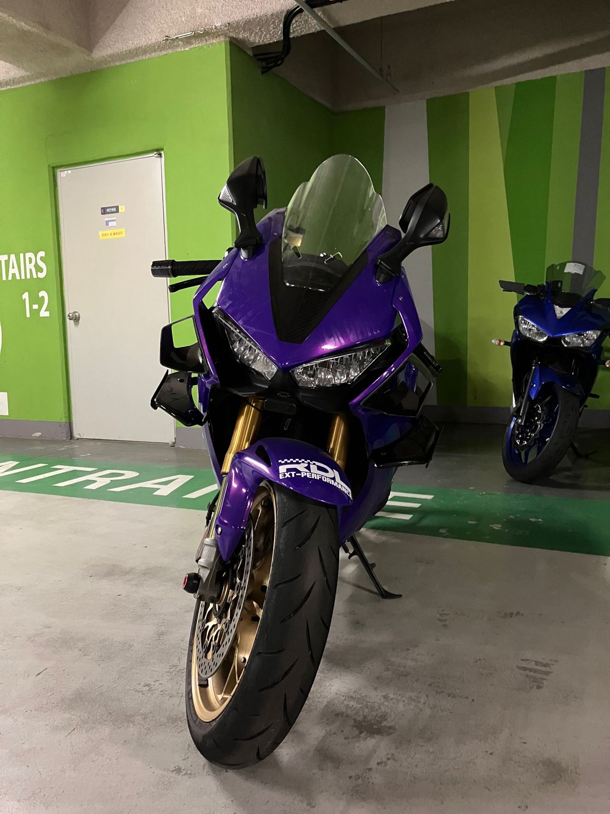 혼다 CBR 1000 RR SP more