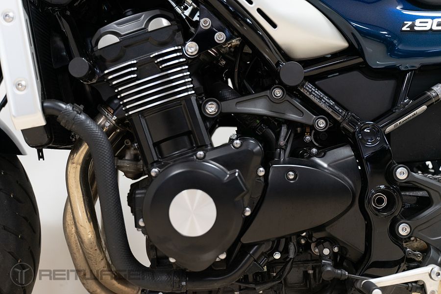 가와사키 Z 900 RS 10