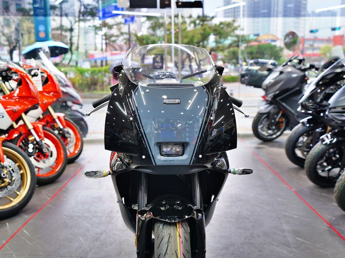 야마하 XSR 900 GP 37