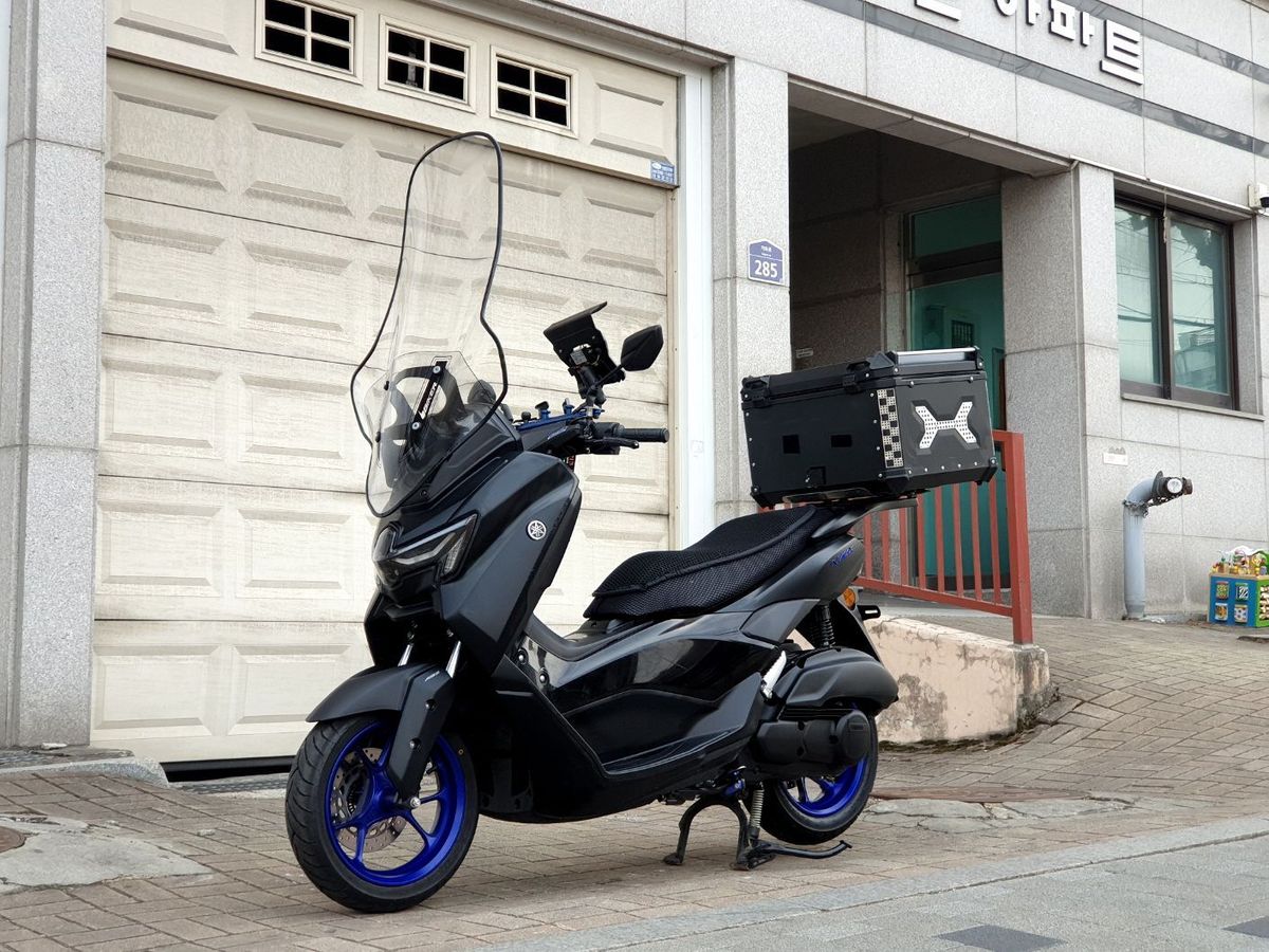 야마하 NMAX 125 11