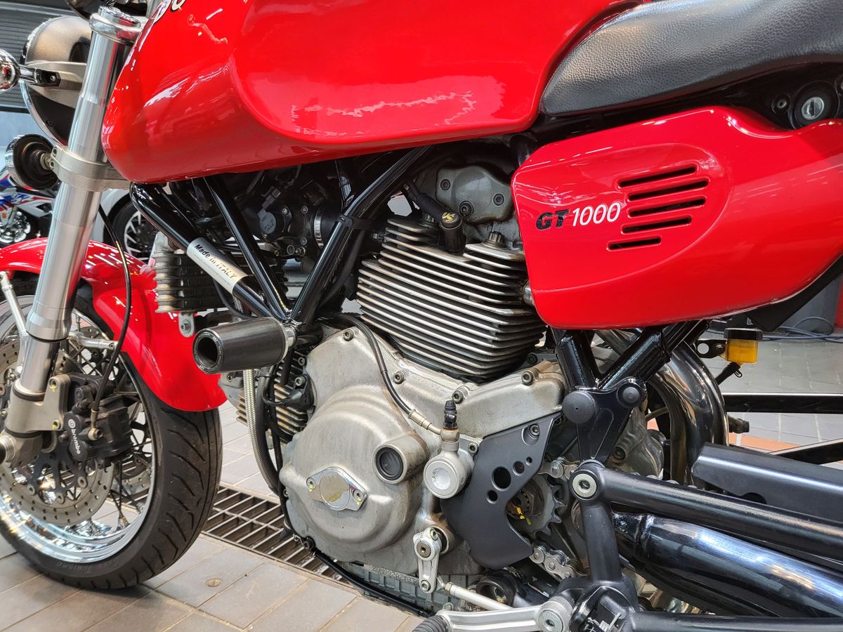 두카티 GT 1000 12