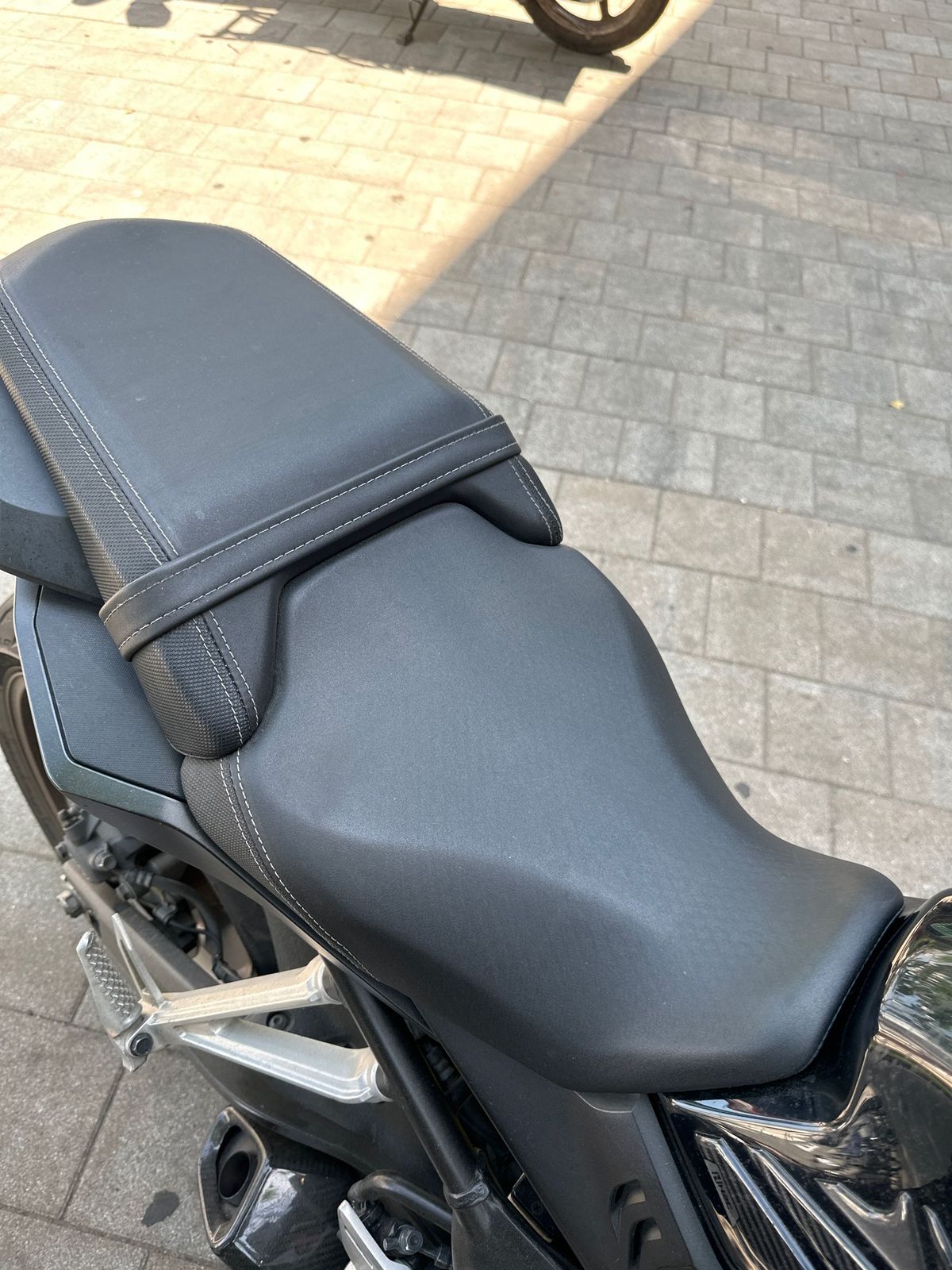 혼다 CB 650 R 8