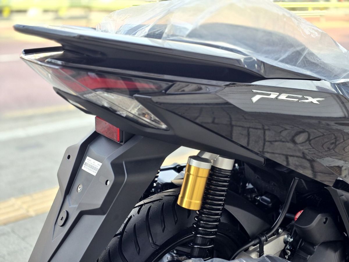 혼다 PCX 125 13