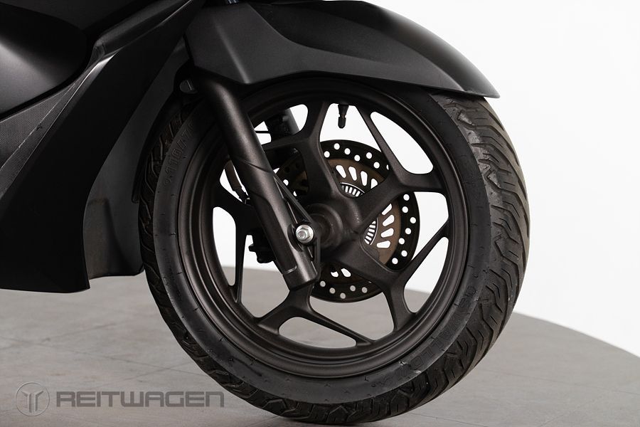 혼다 PCX 125 13