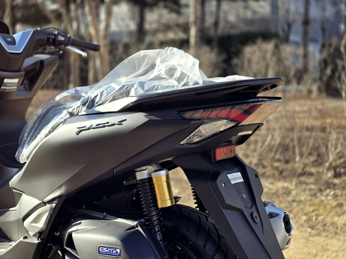 혼다 PCX 125 13