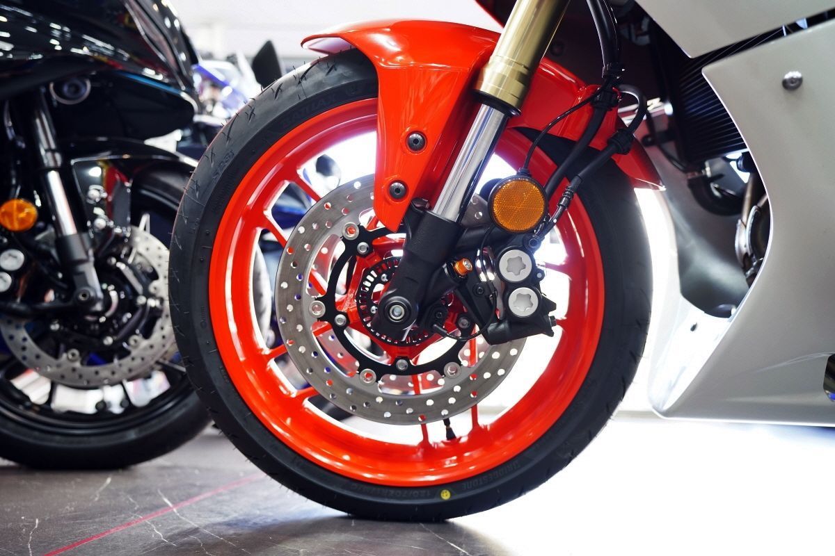 야마하 XSR 900 GP 14