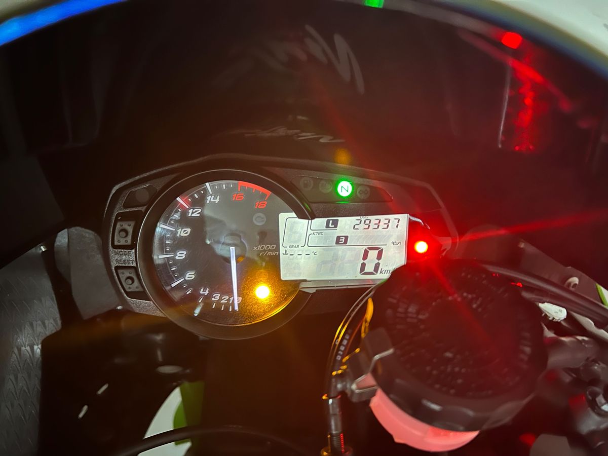 가와사키 닌자 ZX-6R 5