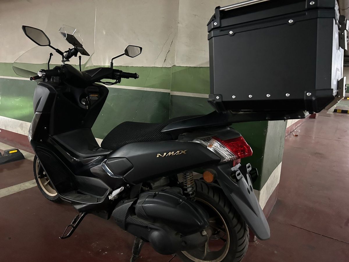 야마하 NMAX 125 more