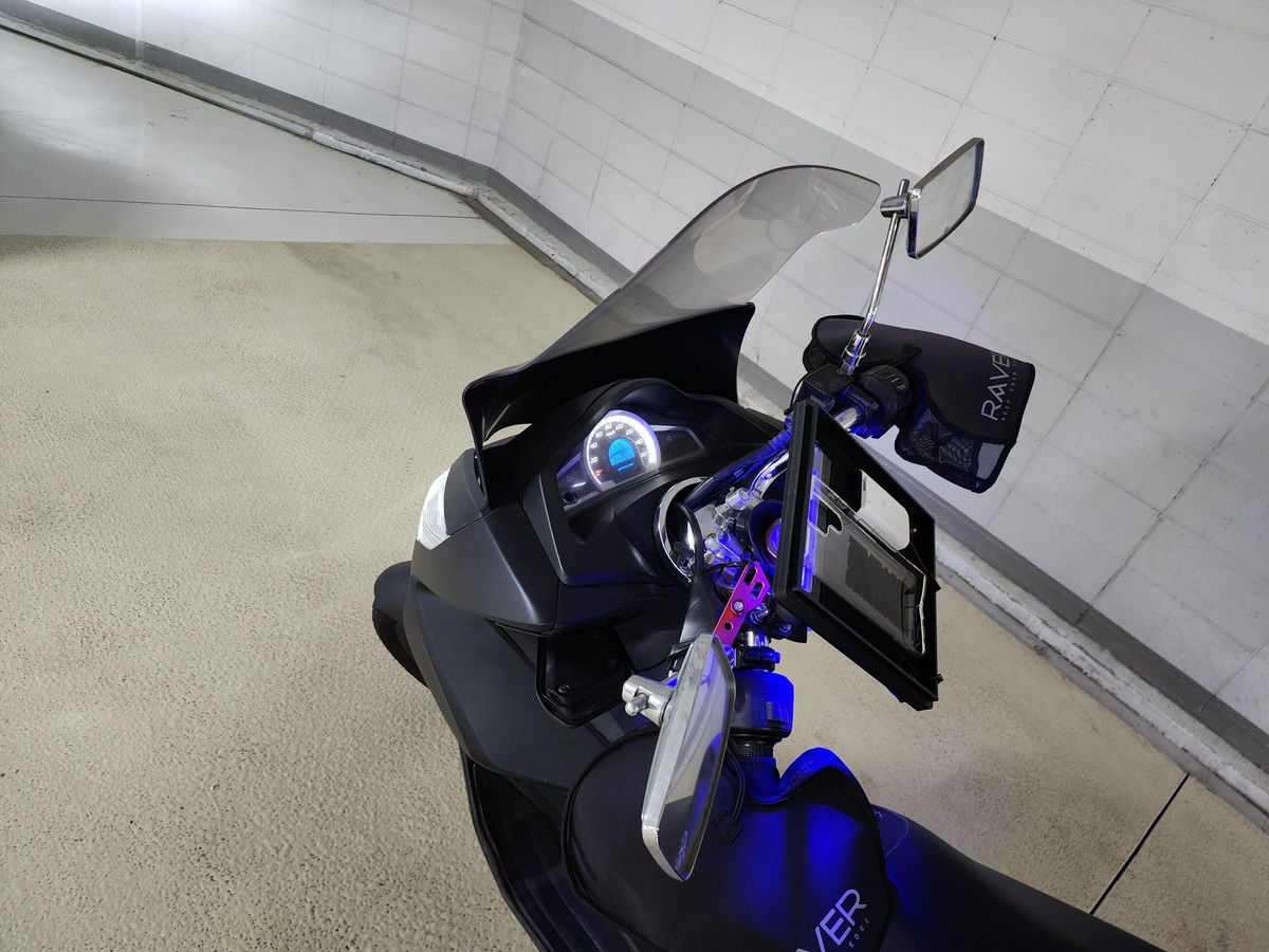 혼다 PCX 125 6