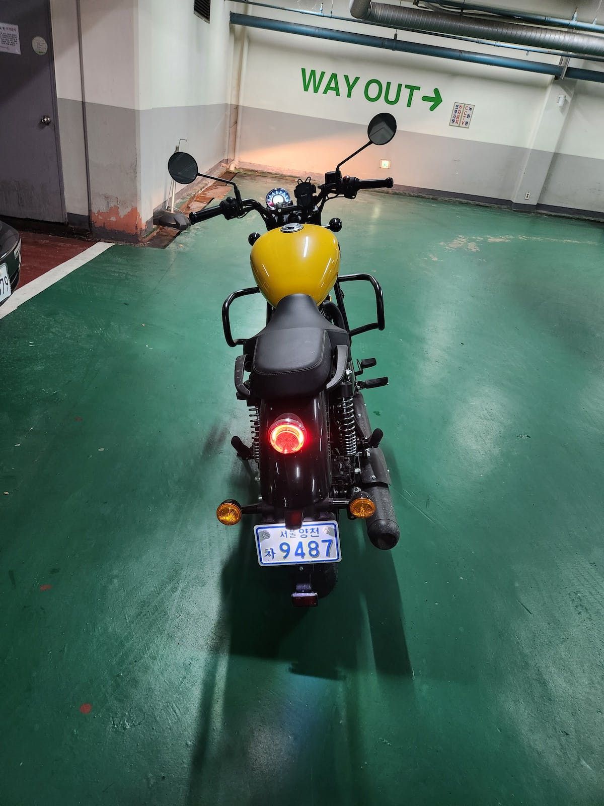 로얄엔필드 메테오 350 4