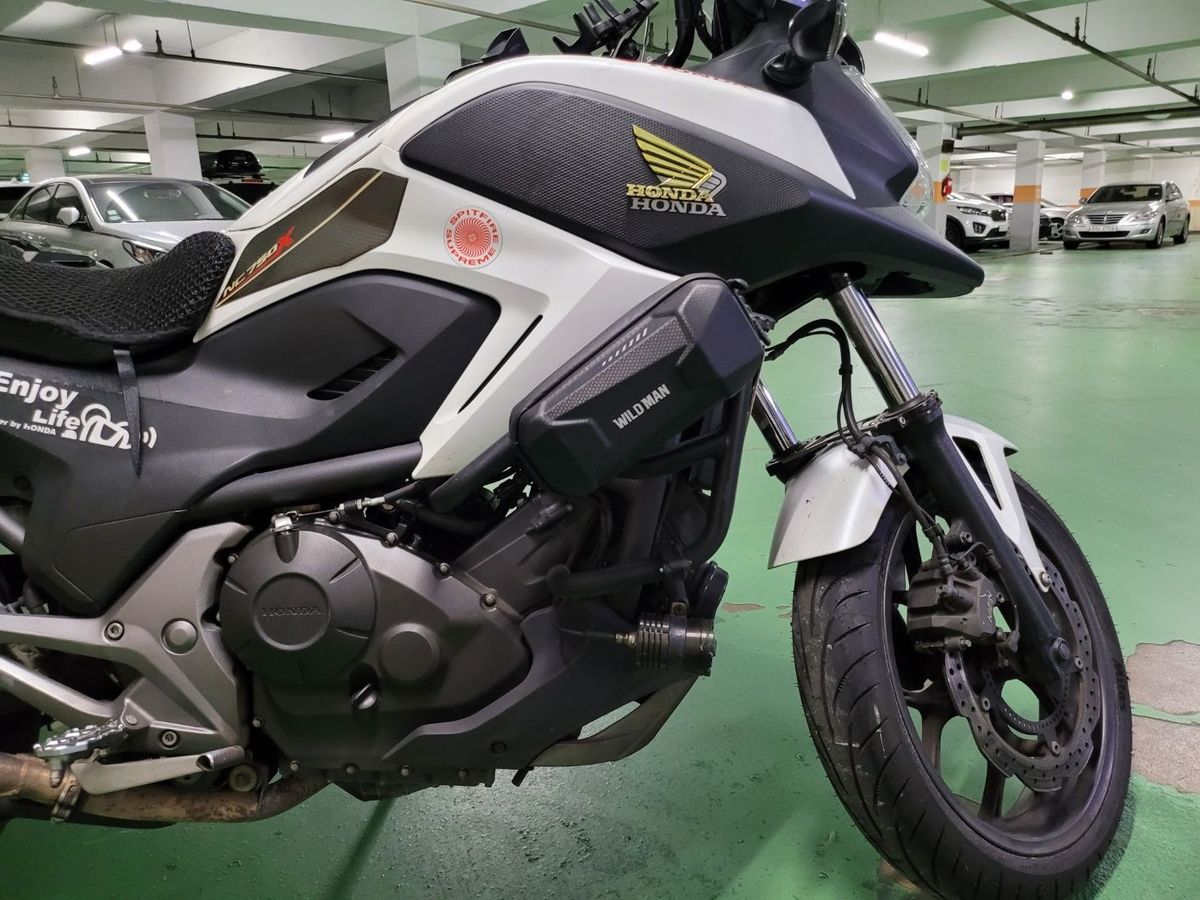혼다 NC 750 X main