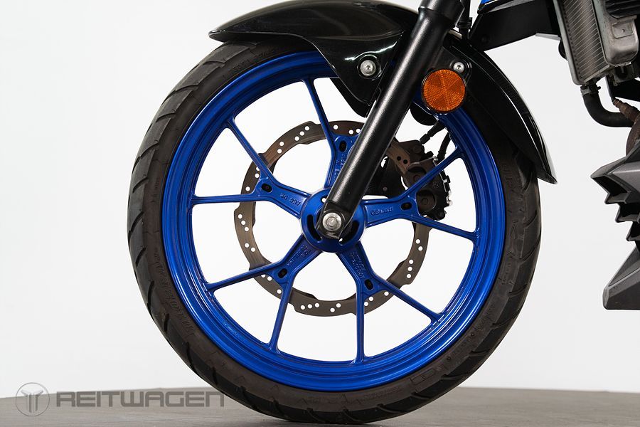 스즈키 GSX S 125 16
