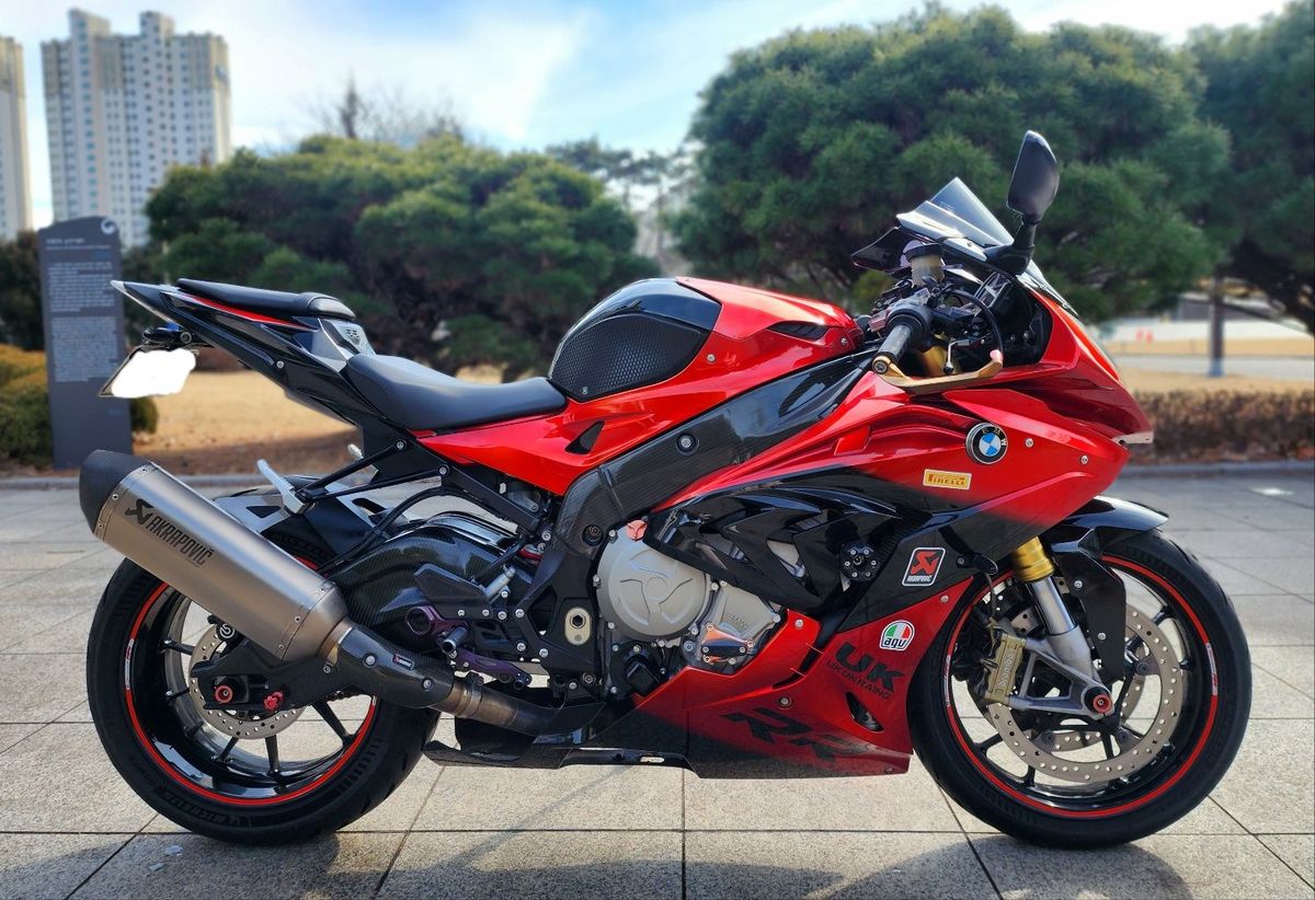 BMW S 1000 RR thumb 2