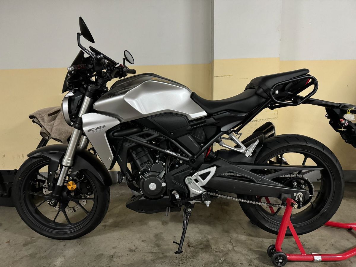 혼다 CB 300 R 5