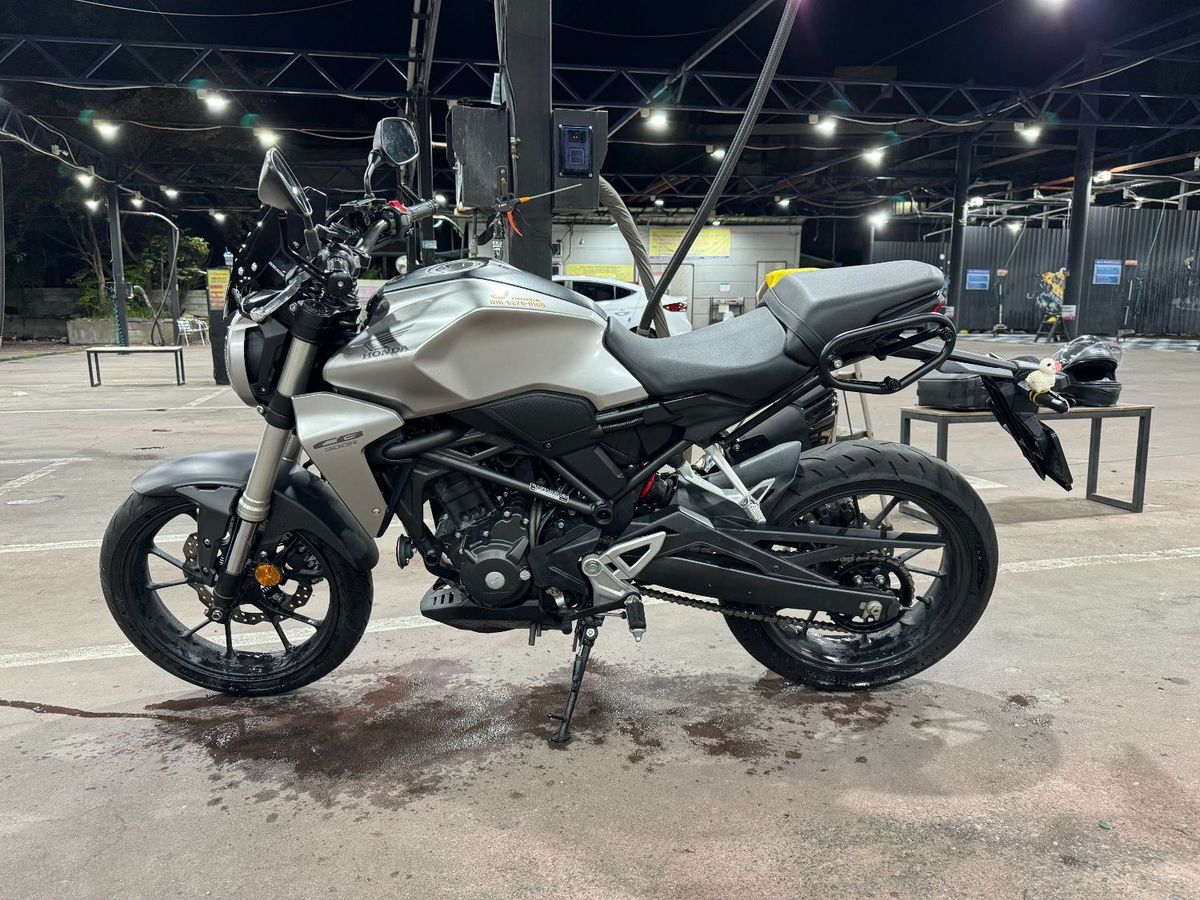 혼다 CB 300 R 6