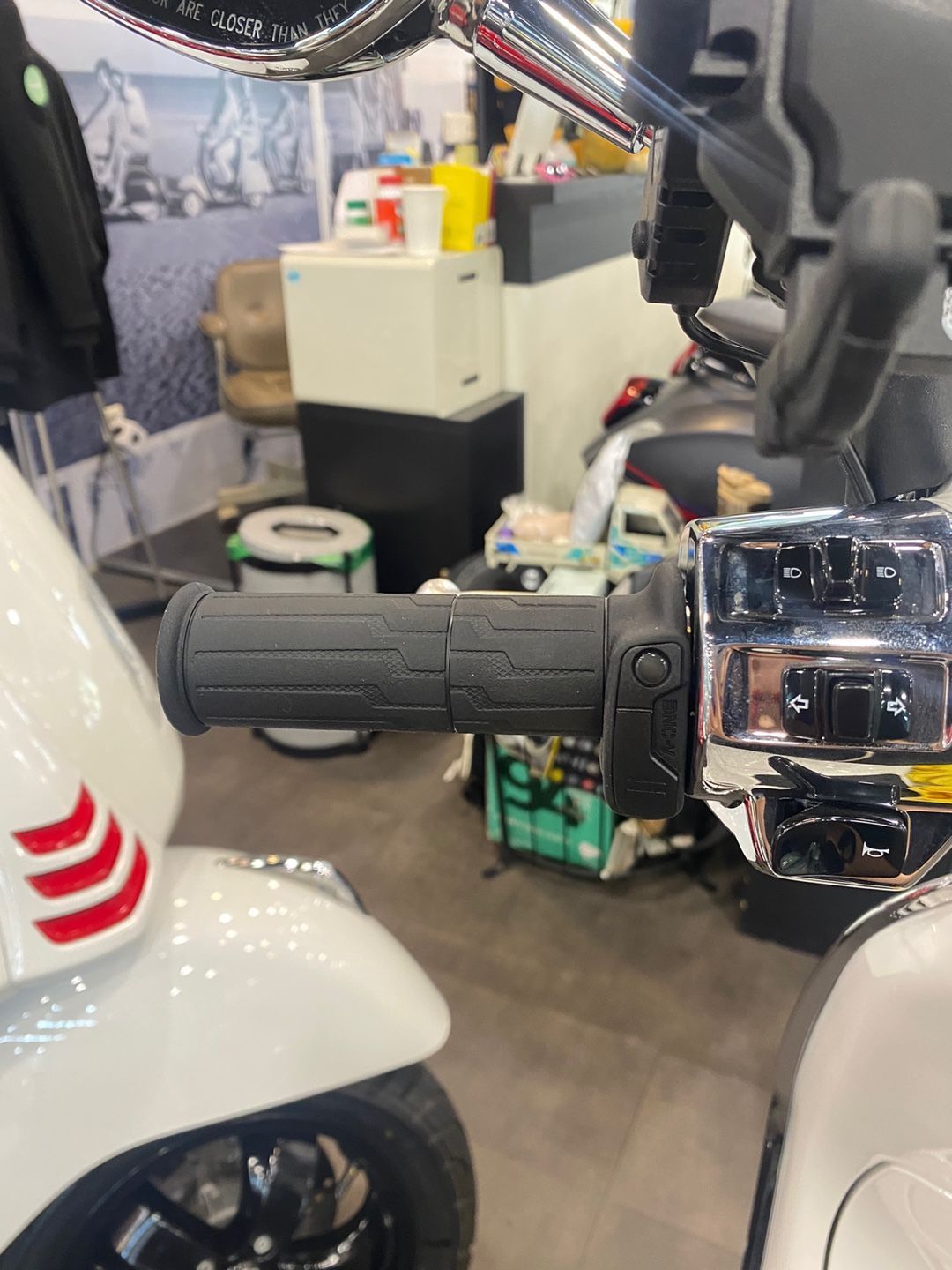베스파 스프린트 125 ABS 4