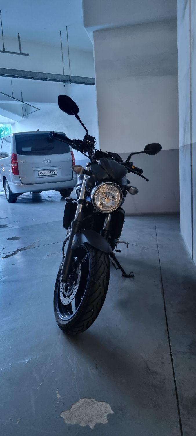 스즈키 SV 650 4