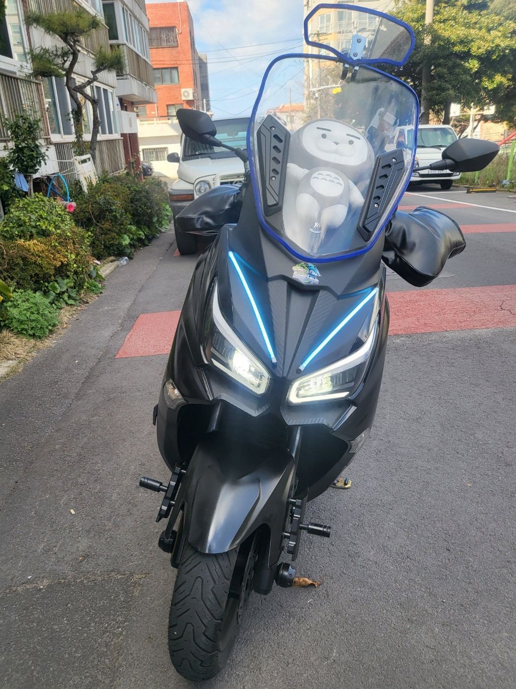 SYM 조이맥스 Z 300 플러스 ABS main