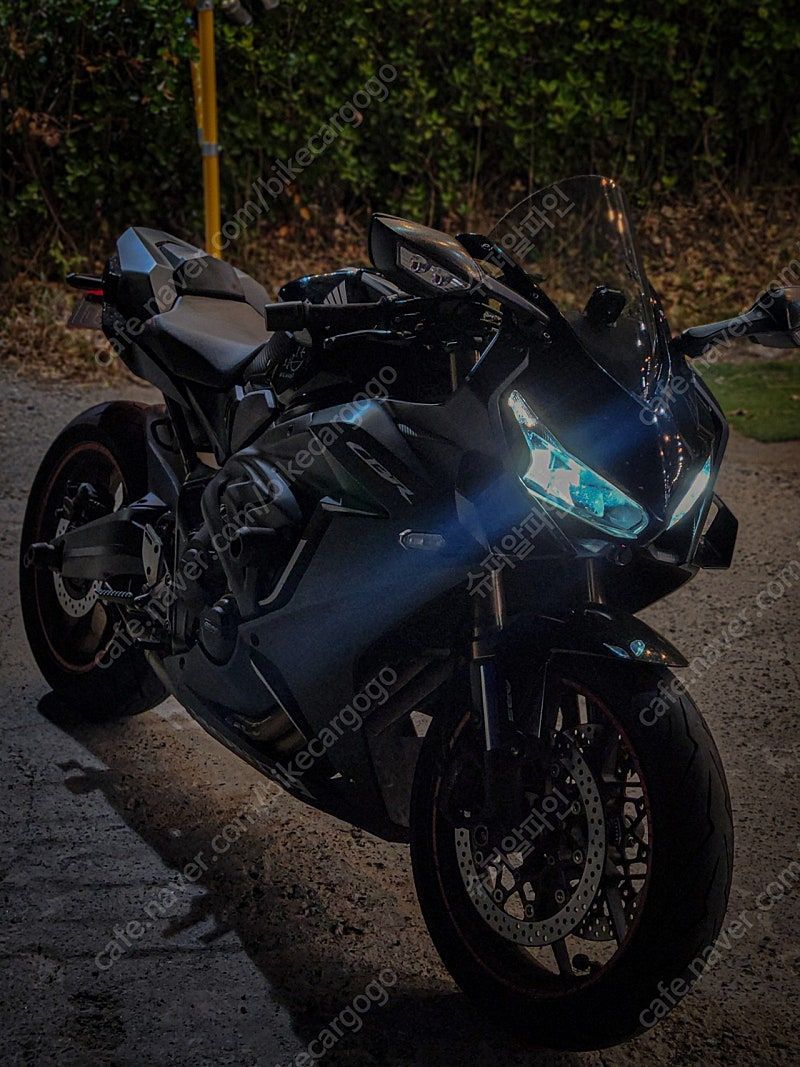 혼다 CBR 650 R MT 7