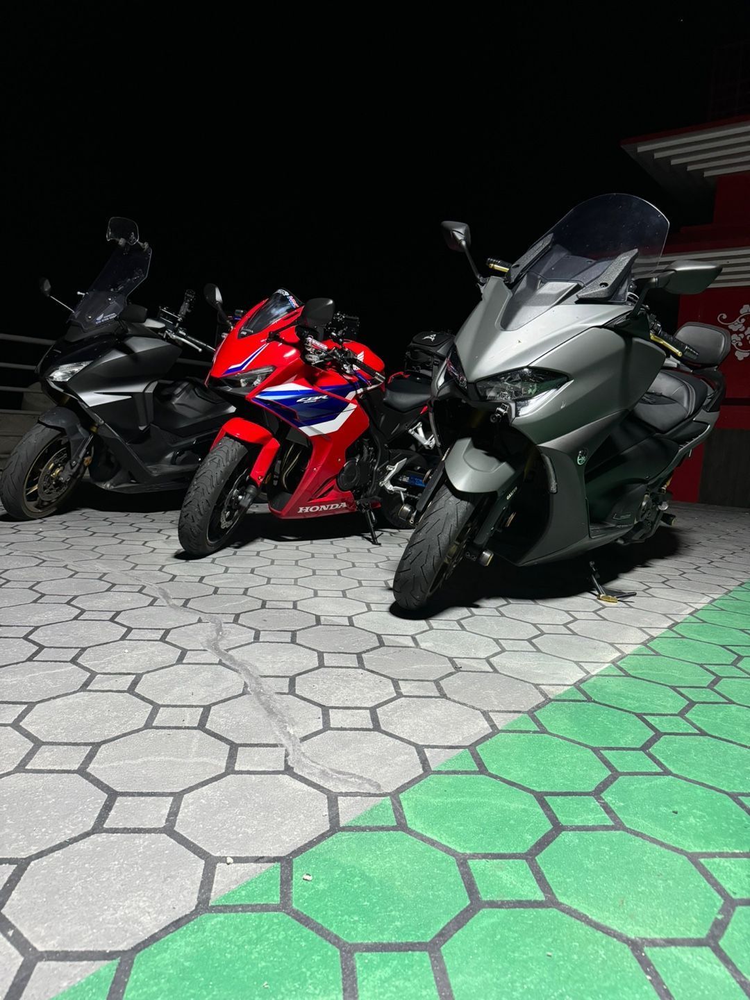 혼다 CBR 500 R more