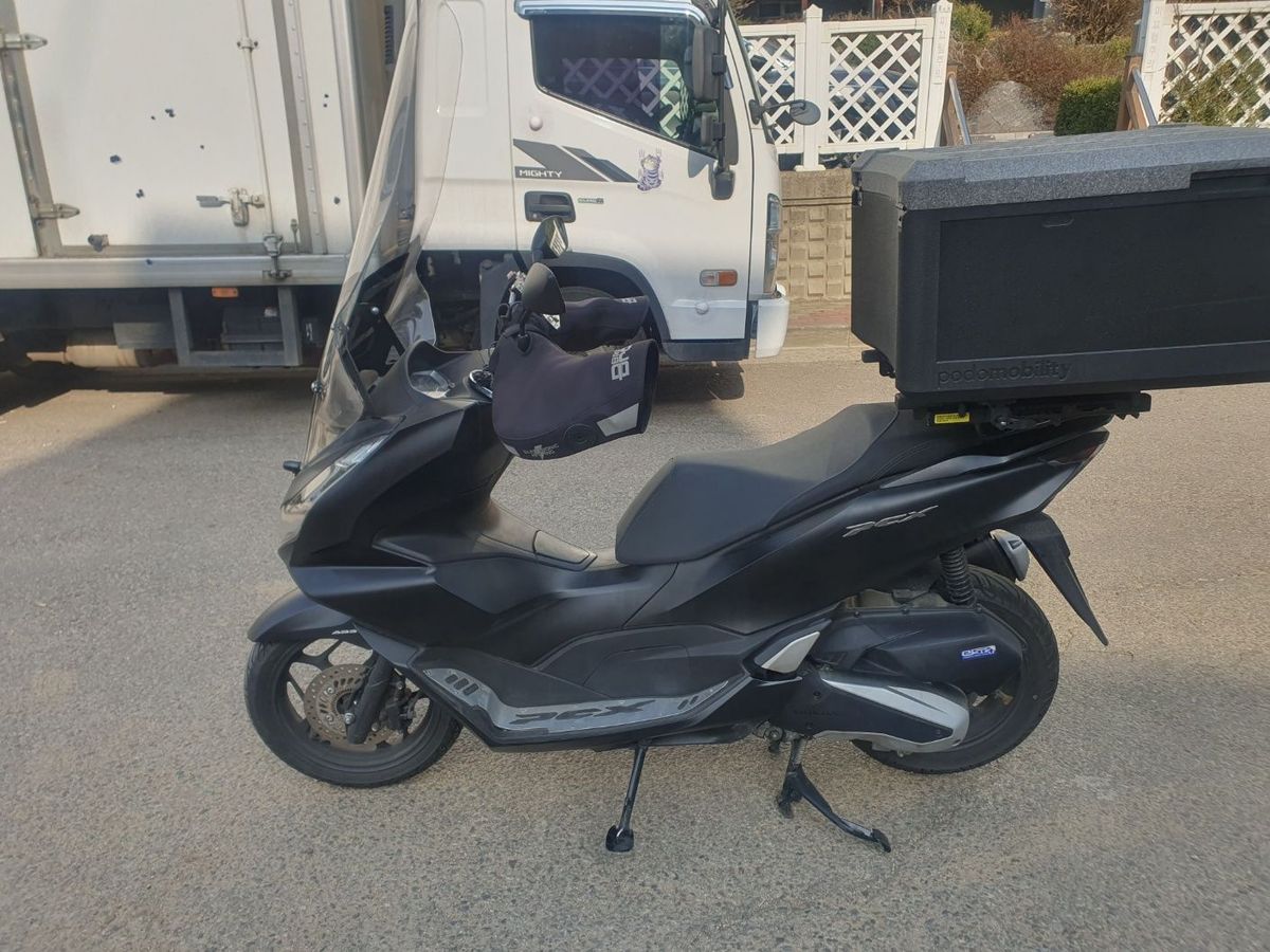 혼다 PCX 125 more
