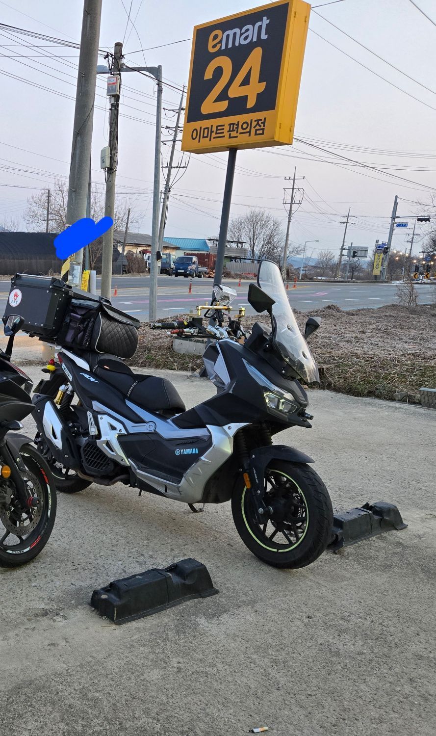 한솜모터스 ADV 125 main
