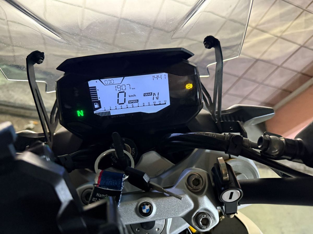BMW G 310 R main