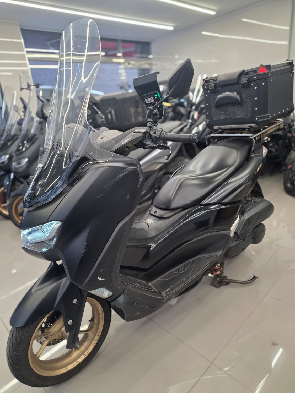 야마하 NMAX 125 7